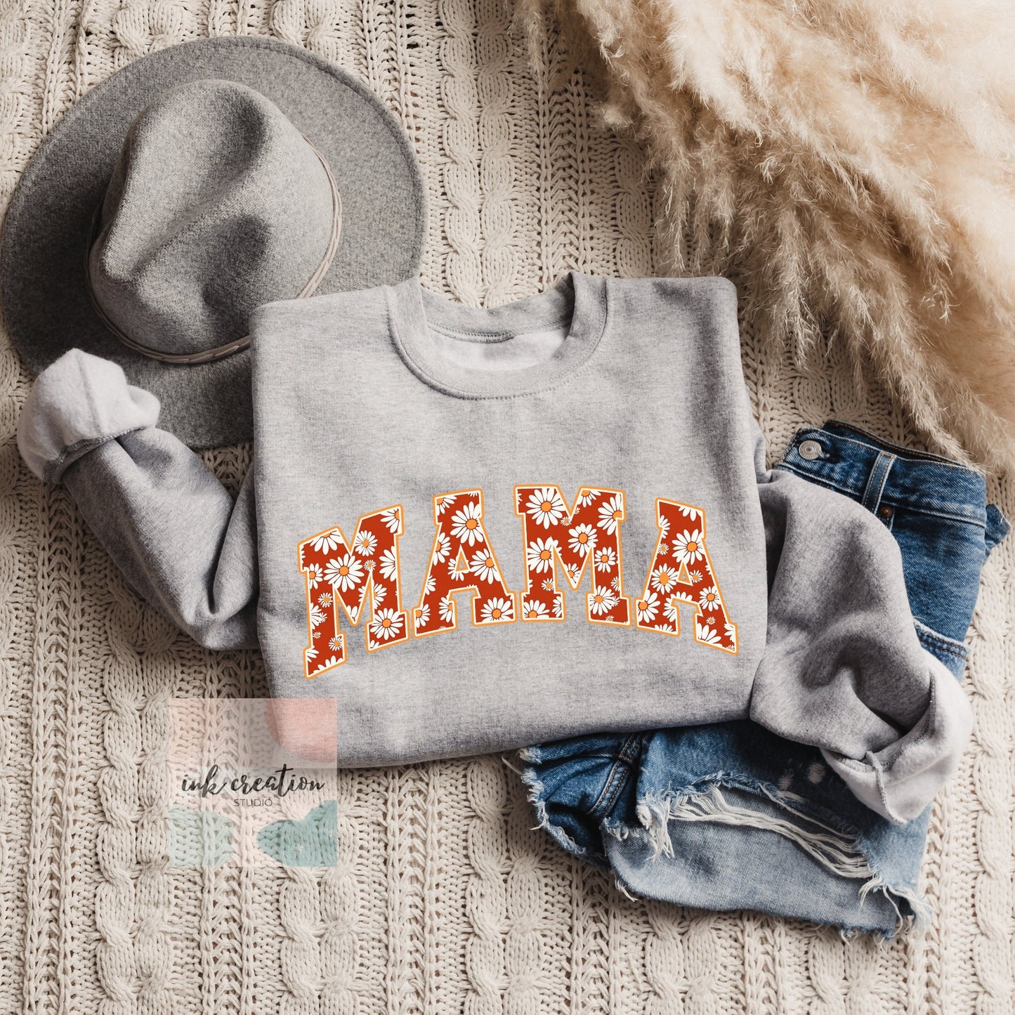 Retro Daisy Mama Sweatshirt