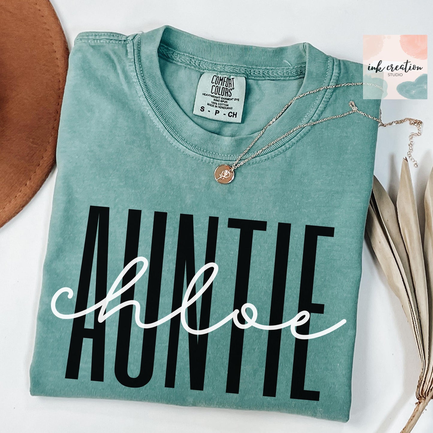 Personalized Auntie Shirt | Custom Name Comfort Colors Tee, New Aunt Gift & Pregnancy Announcement Shirt