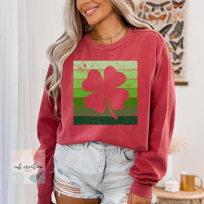 Retro Shamrock Sweatshirt – St. Patrick's Day Comfort Colors Crewneck | Irish Pride Gift, Vintage St Paddy's Day Shirt, Unisex Lucky Clover Sweater